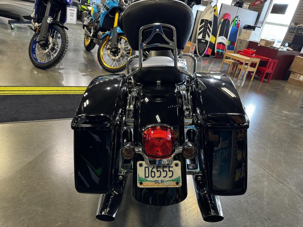 2020 Harley-Davidson ELECTRA-GLIDE STANDARD photo 2