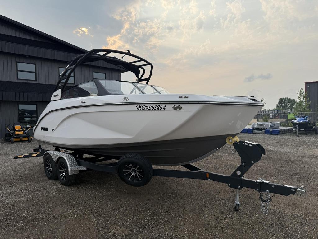 2023 Yamaha 222SD photo 1