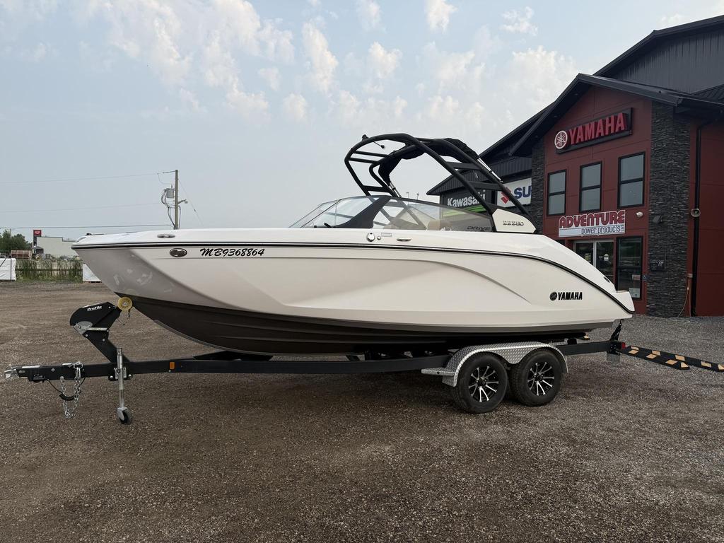 2023 Yamaha 222SD photo 2