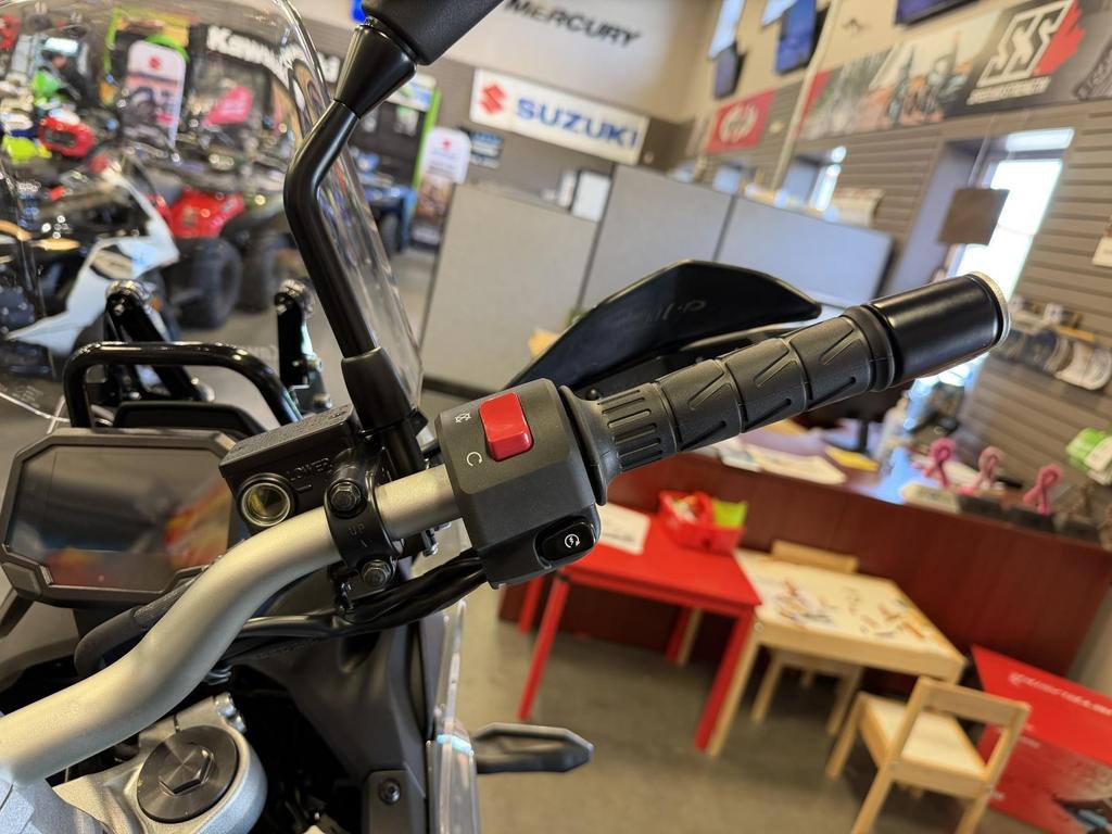 2026 Kawasaki KLE500 SE photo 4