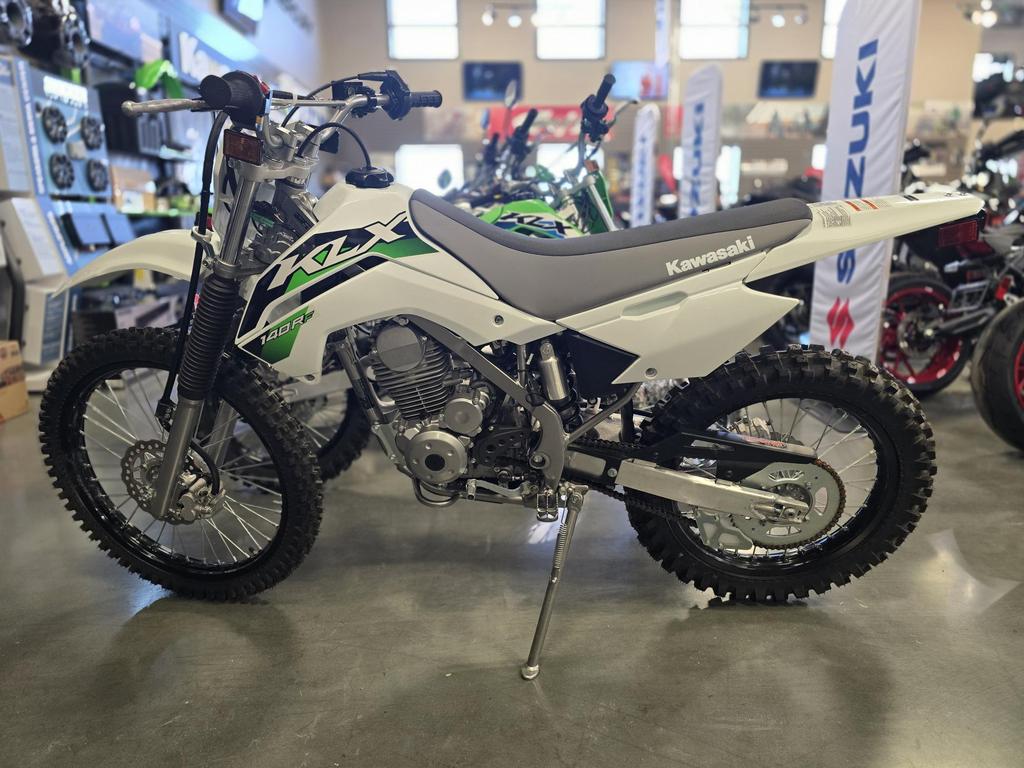 2026 Kawasaki KLX140R F photo 2