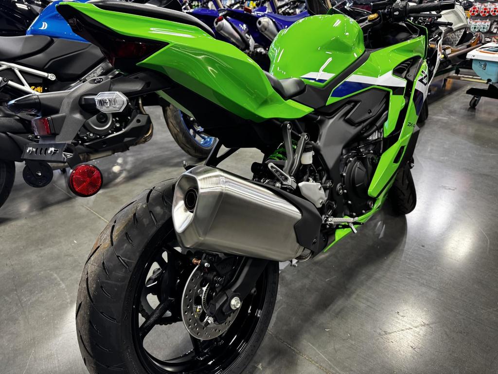 2026 Kawasaki Ninja ZX-4RR photo 5