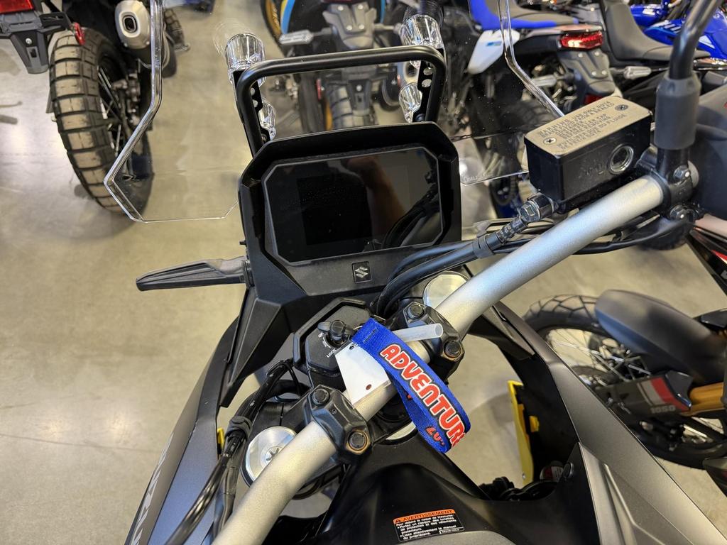 2026 Suzuki V-Strom 800 photo 3