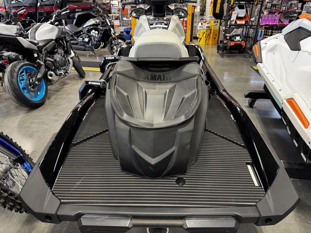 2026 Yamaha VX Cruiser HO photo 4