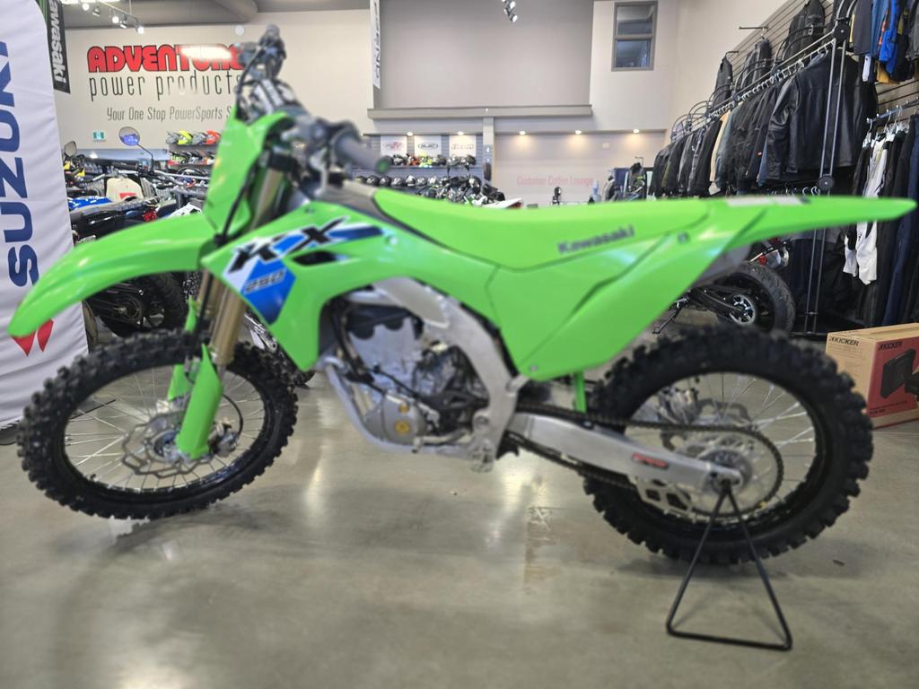 2027 Kawasaki KX250F photo 2