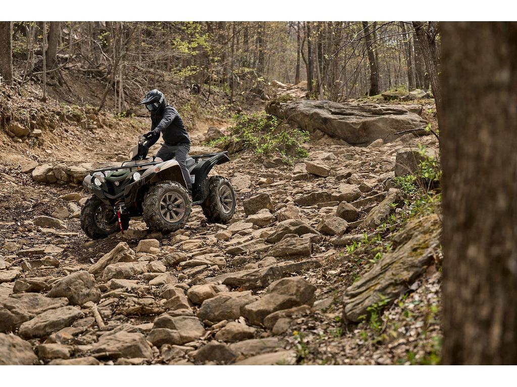 2027 Yamaha GRIZZLY EPS XT-R photo 3